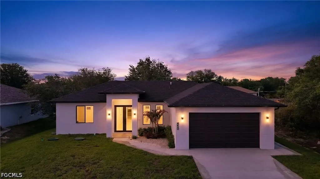 2506 69th Street W Lehigh Acres FL 33971