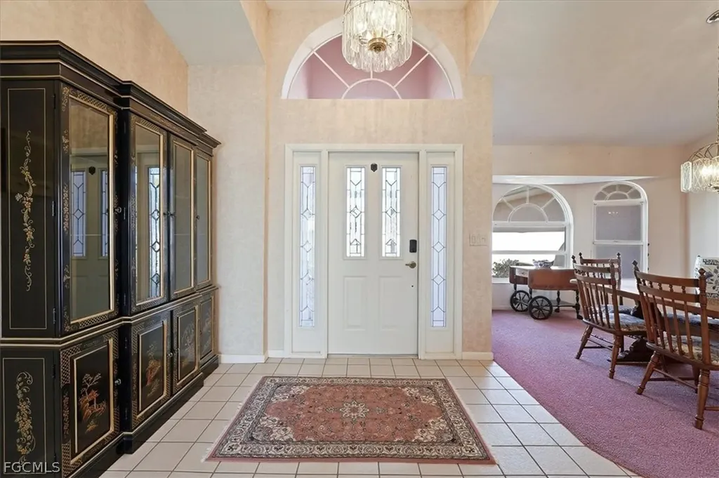 1120 SE 1st Terrace Cape Coral FL 33990