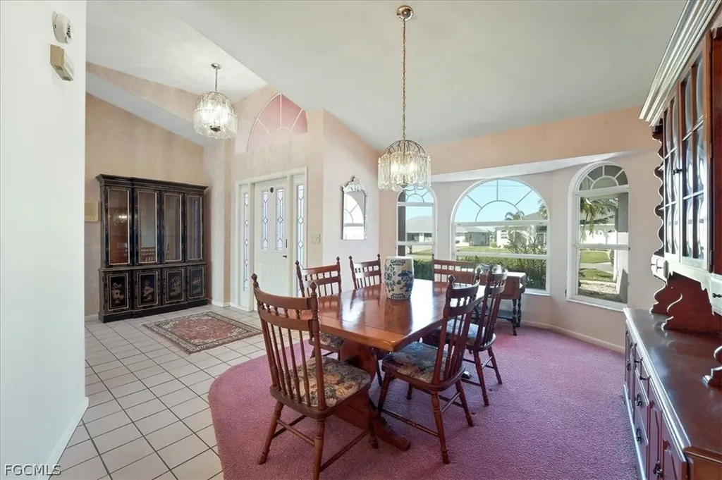 1120 SE 1st Terrace Cape Coral FL 33990
