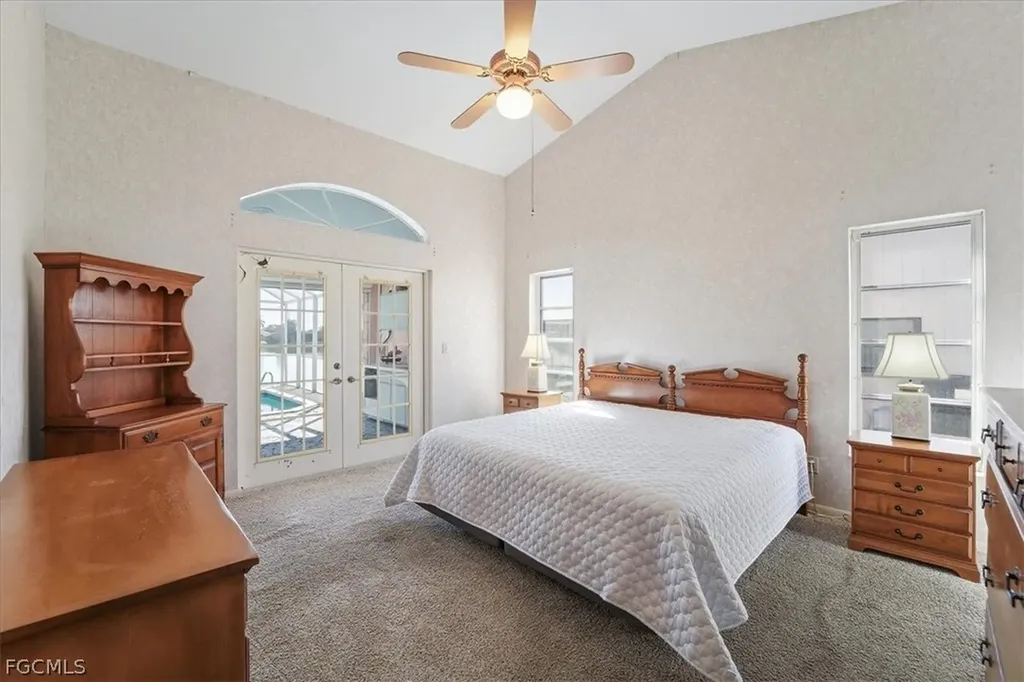 1120 SE 1st Terrace Cape Coral FL 33990