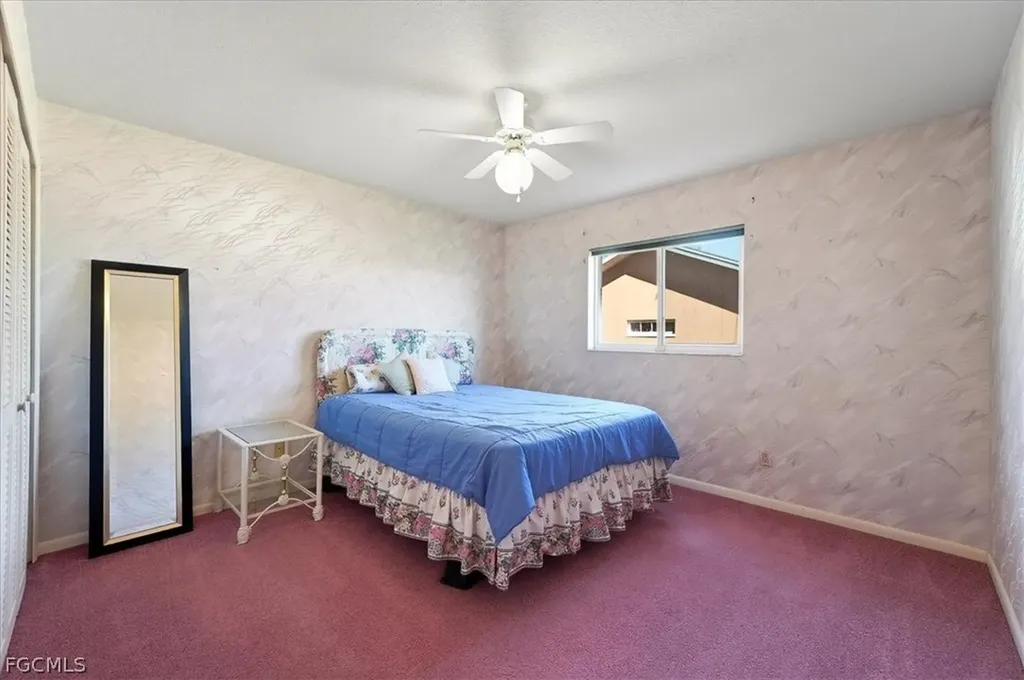 1120 SE 1st Terrace Cape Coral FL 33990