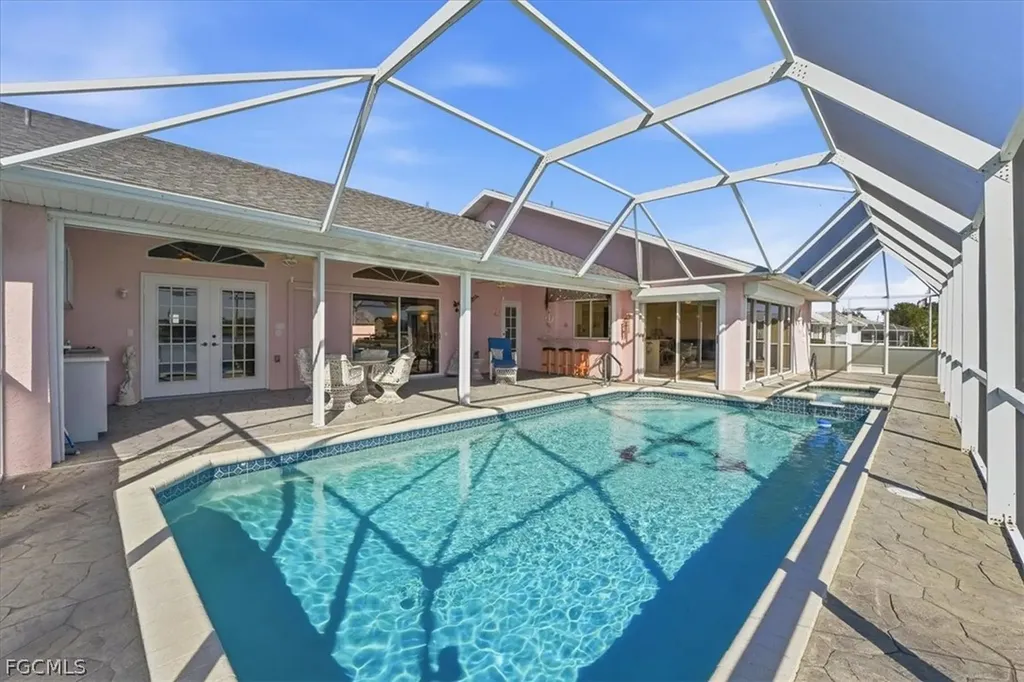 1120 SE 1st Terrace Cape Coral FL 33990