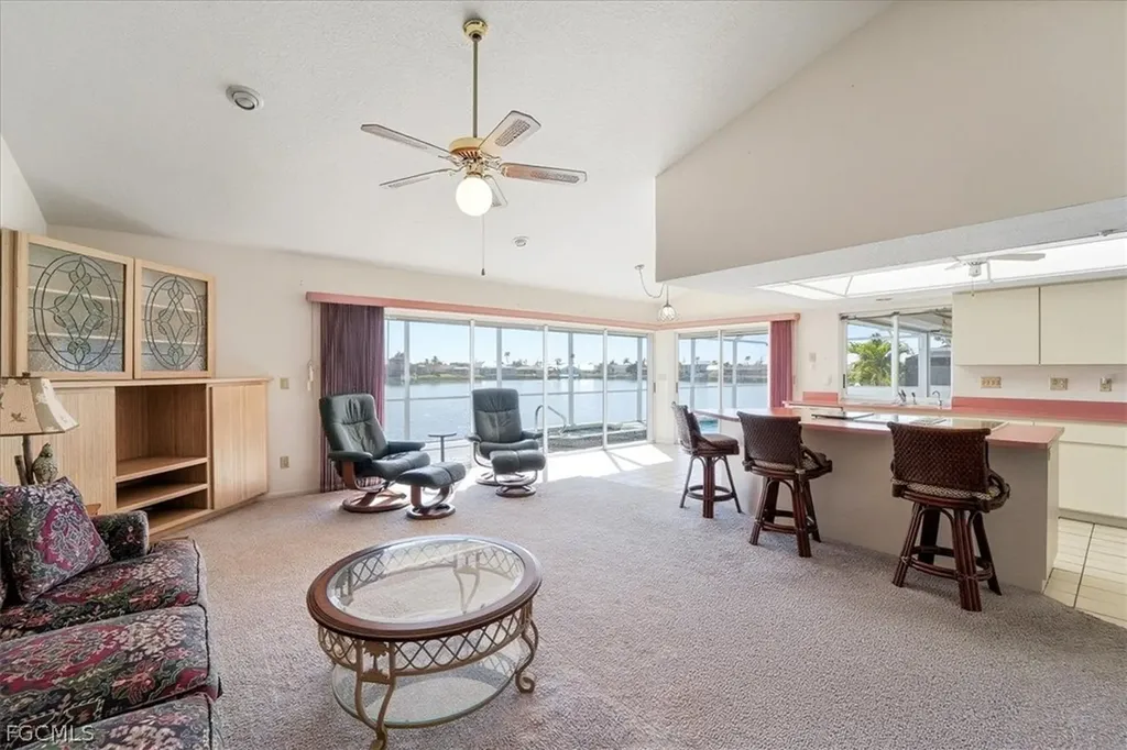 1120 SE 1st Terrace Cape Coral FL 33990