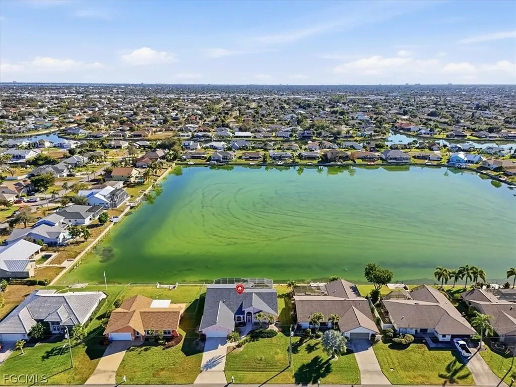 1120 SE 1st Terrace Cape Coral FL 33990