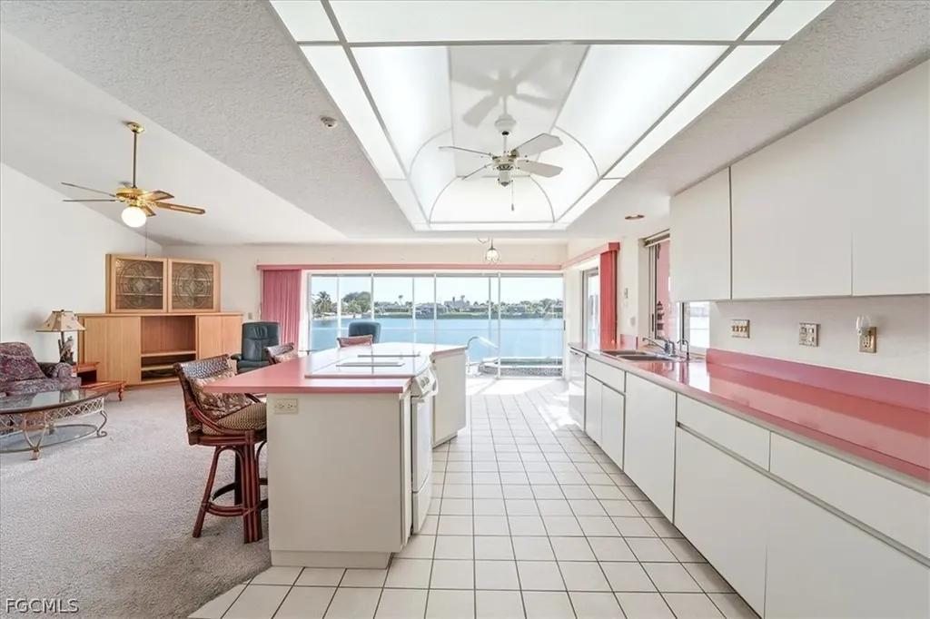 1120 SE 1st Terrace Cape Coral FL 33990