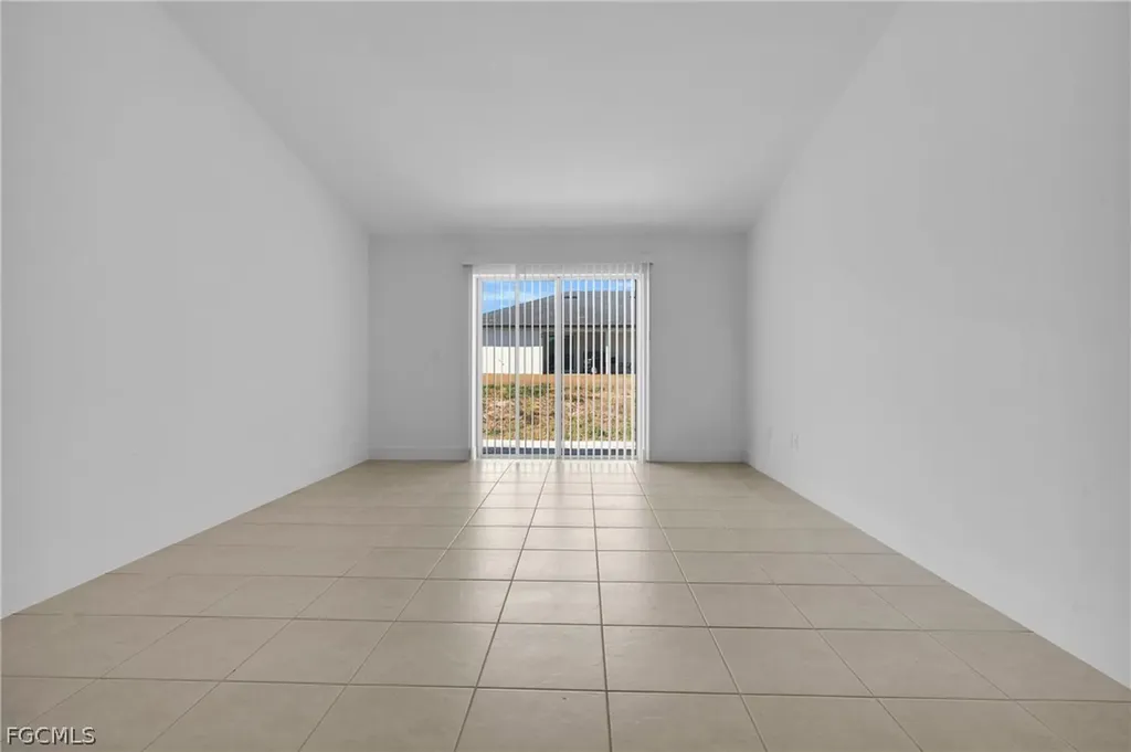 2400/2402 Paul Avenue S Lehigh Acres FL 33973