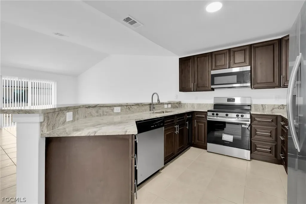 2400/2402 Paul Avenue S Lehigh Acres FL 33973