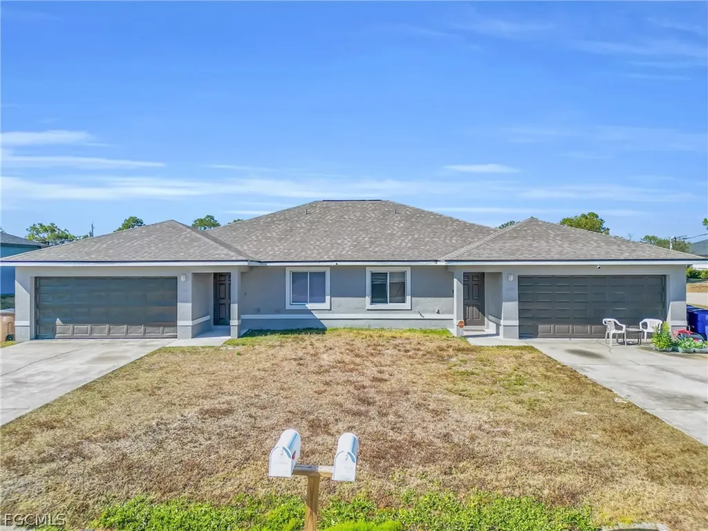 2400/2402 Paul Avenue S Lehigh Acres FL 33973