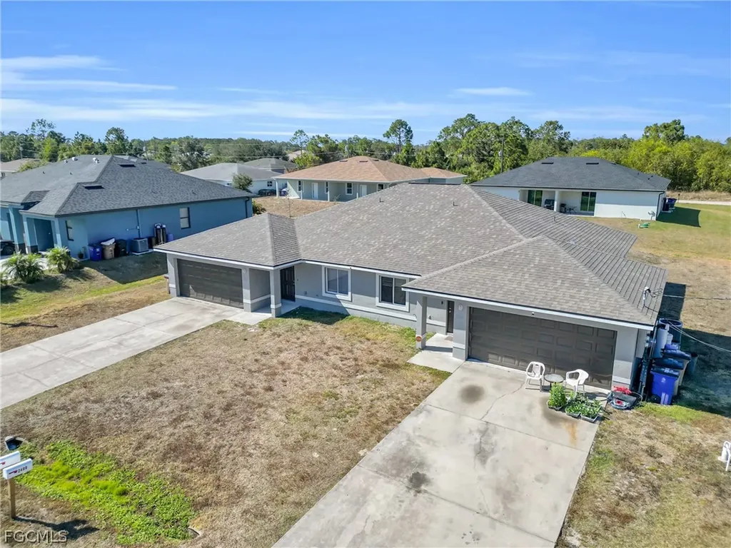 2400/2402 Paul Avenue S Lehigh Acres FL 33973