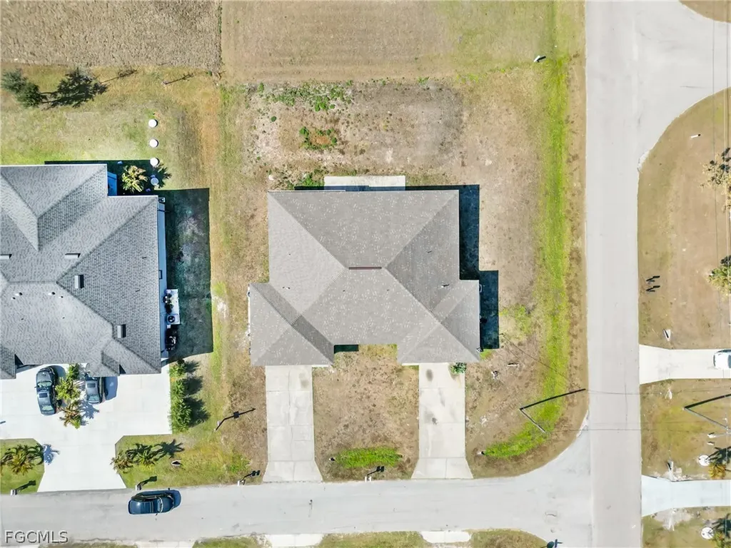 2400/2402 Paul Avenue S Lehigh Acres FL 33973