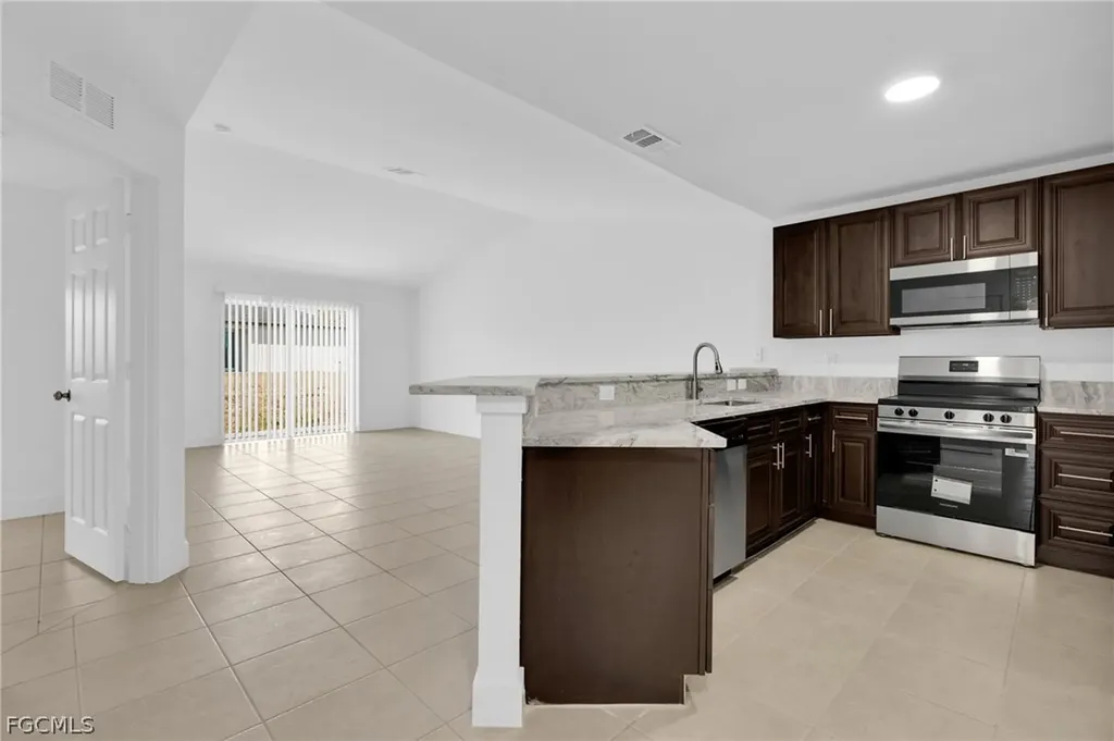 2400/2402 Paul Avenue S Lehigh Acres FL 33973
