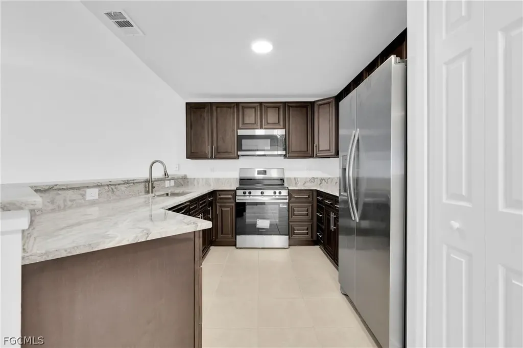 2400/2402 Paul Avenue S Lehigh Acres FL 33973