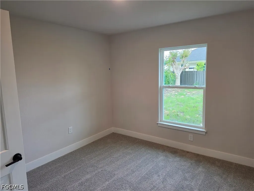1001 NE 5th Avenue Cape Coral FL 33909