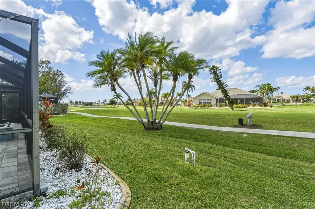11883 King James Court Cape Coral FL 33991