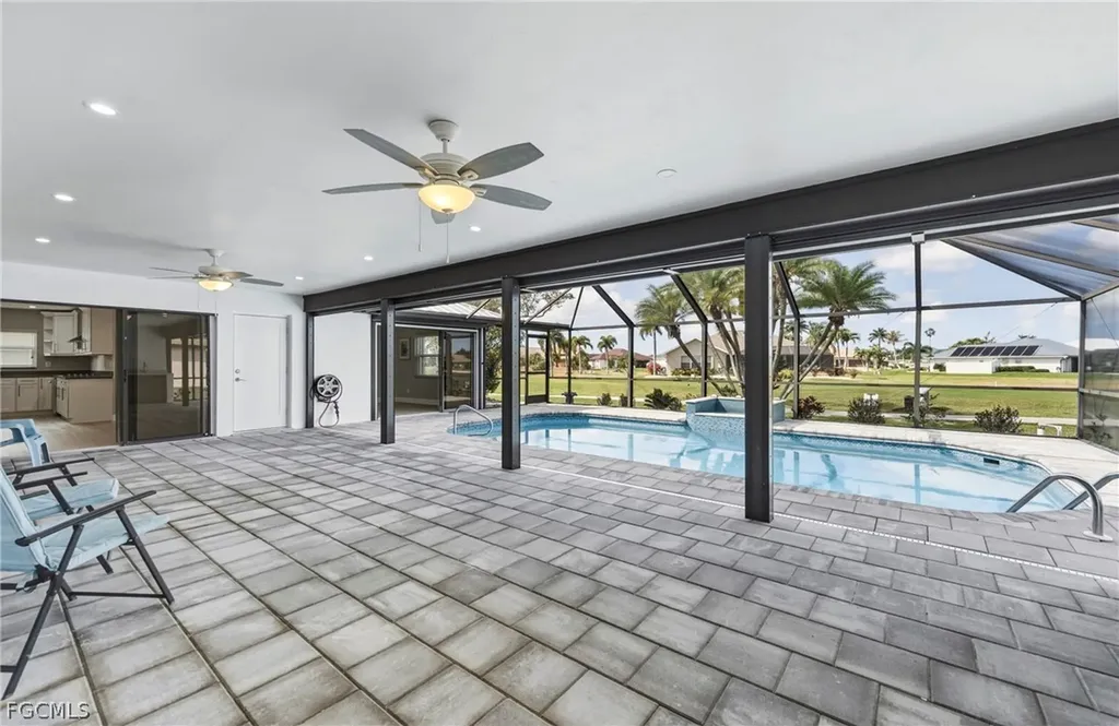 11883 King James Court Cape Coral FL 33991