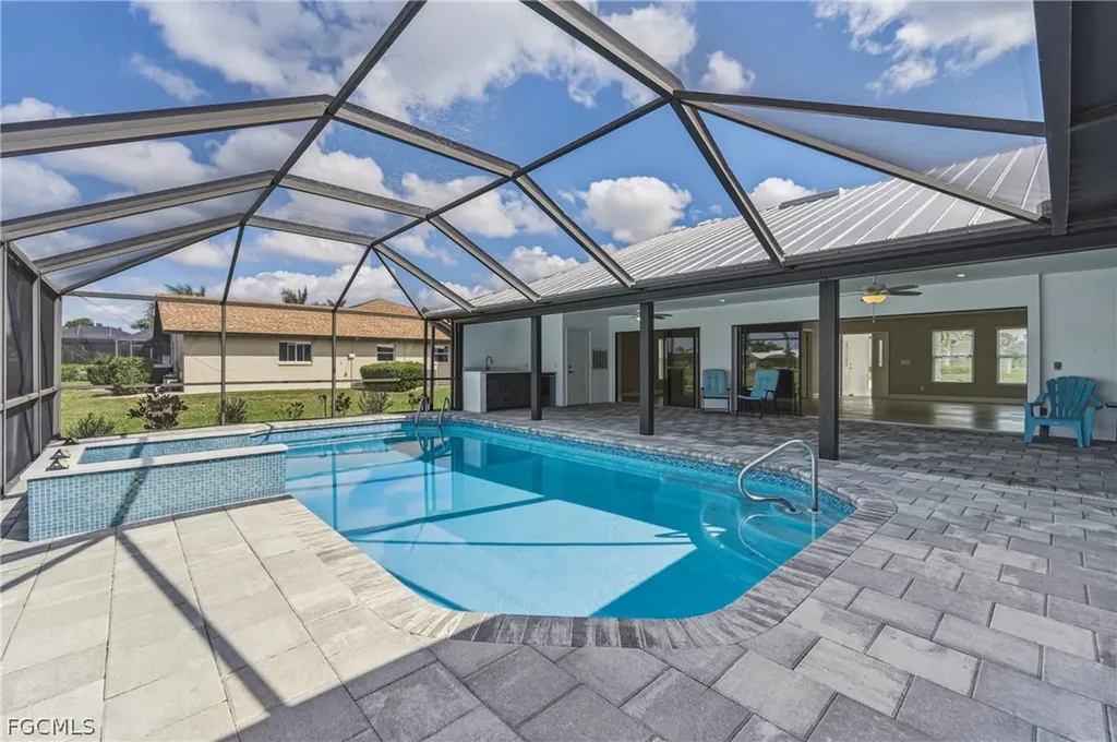 11883 King James Court Cape Coral FL 33991
