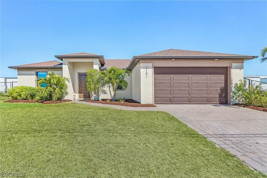 2101 NE 36th Terrace Cape Coral FL 33909