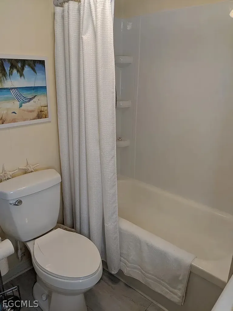 47 Poinsettia Drive Fort Myers FL 33905