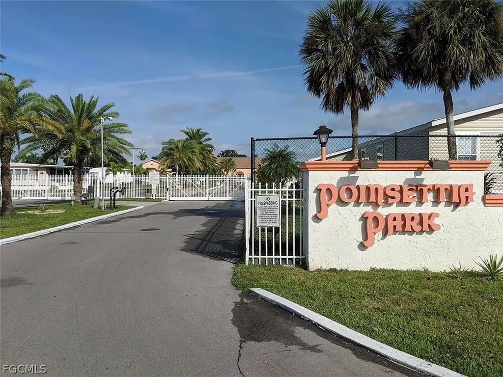 47 Poinsettia Drive Fort Myers FL 33905