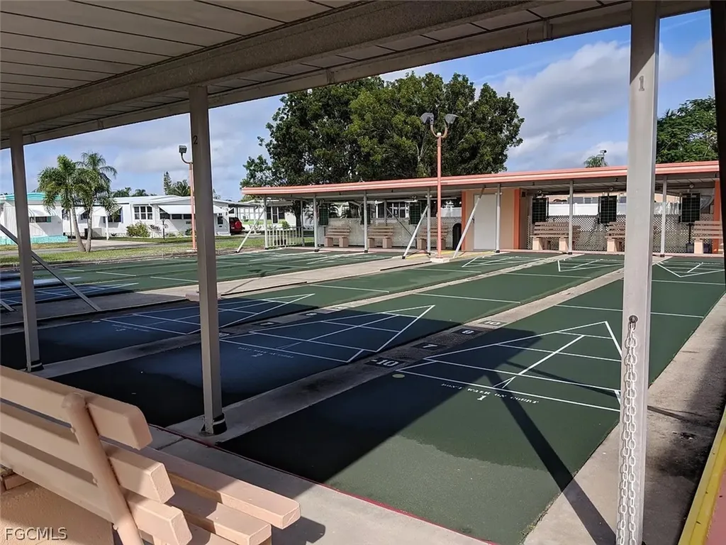 47 Poinsettia Drive Fort Myers FL 33905