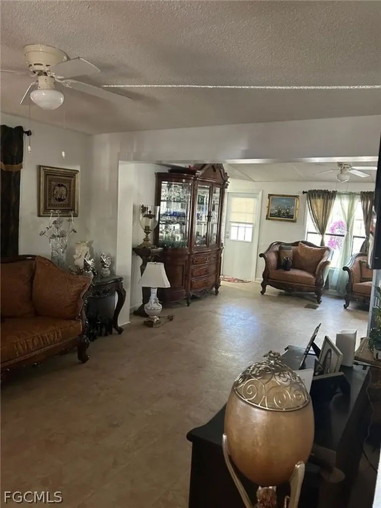 2202 Parkview Drive Fort Myers FL 33905
