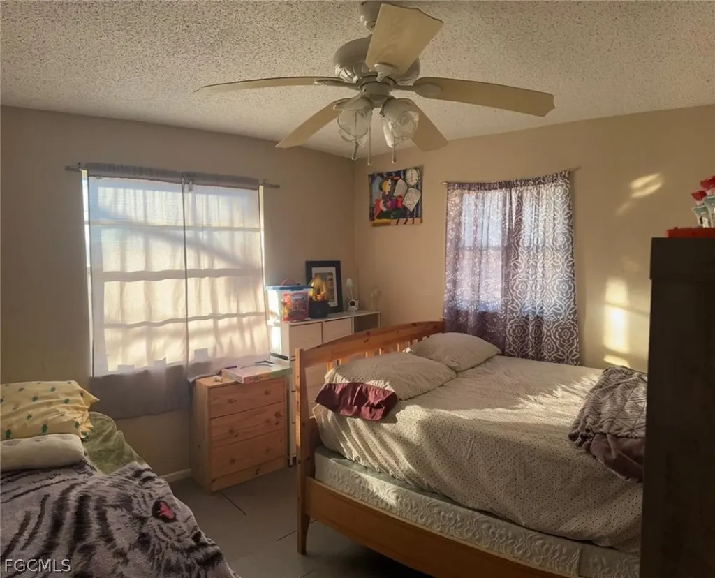 2202 Parkview Drive Fort Myers FL 33905