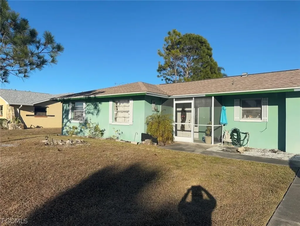 2202 Parkview Drive Fort Myers FL 33905
