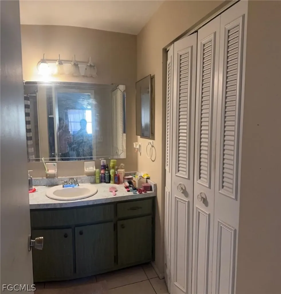 2202 Parkview Drive Fort Myers FL 33905
