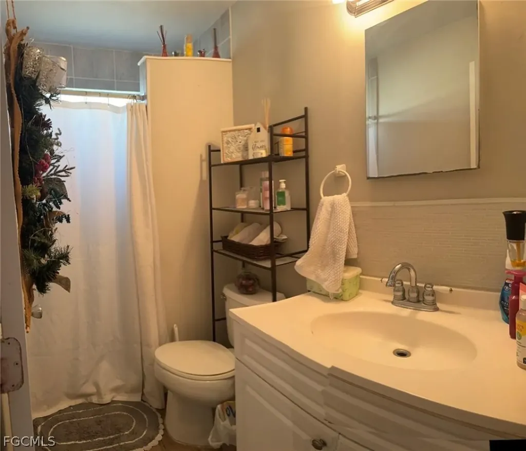 2202 Parkview Drive Fort Myers FL 33905