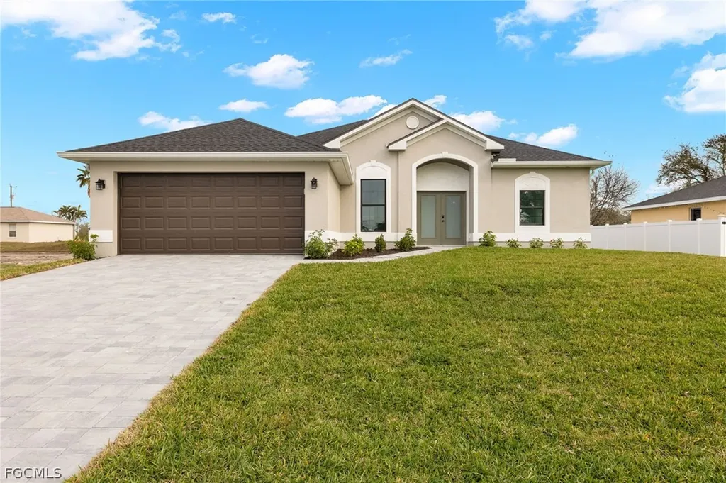 1413 NE 15th Terrace Cape Coral FL 33909
