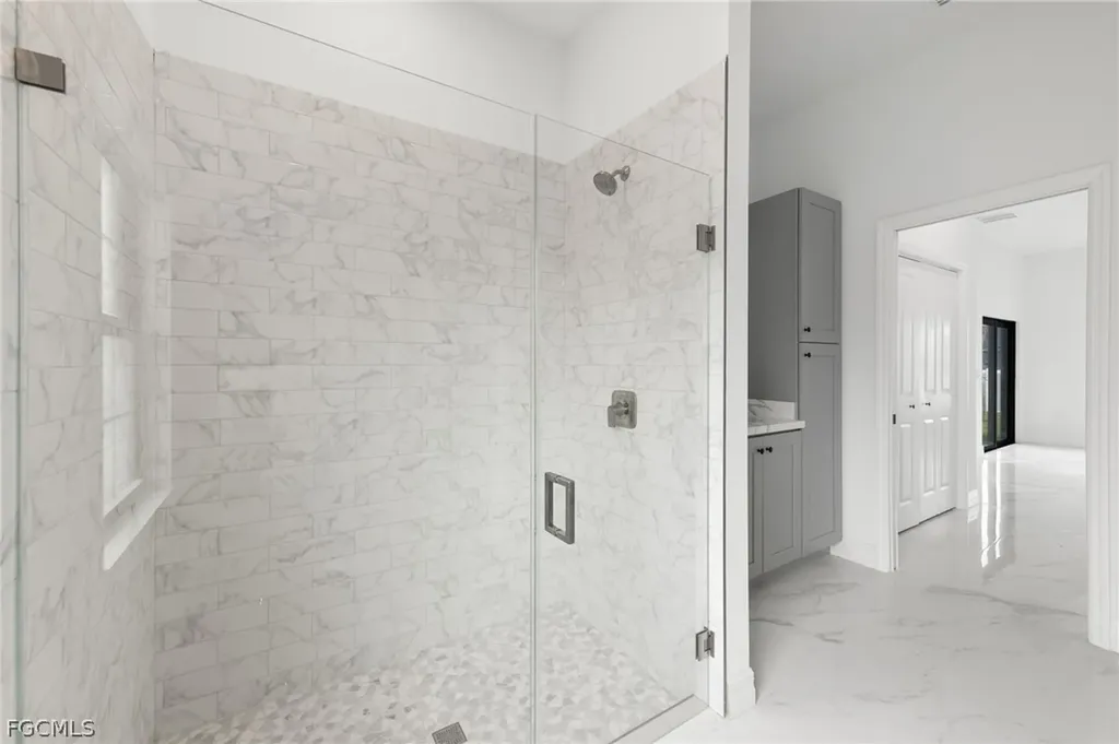 1413 NE 15th Terrace Cape Coral FL 33909