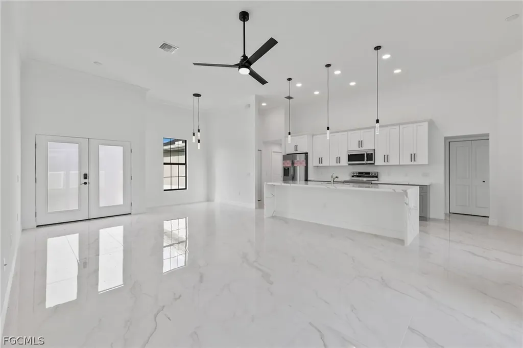 1413 NE 15th Terrace Cape Coral FL 33909