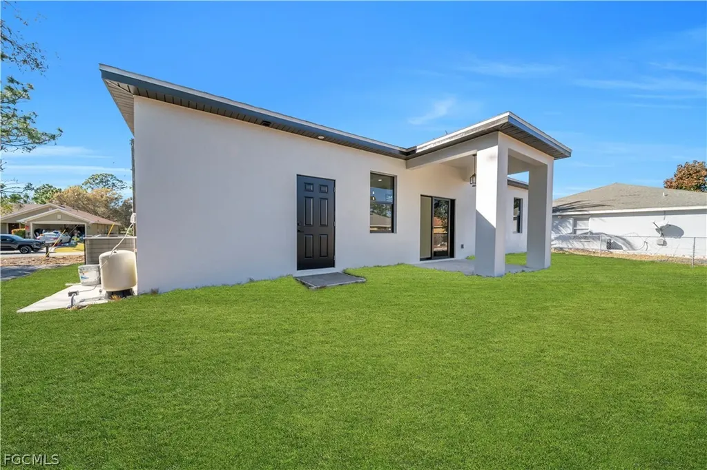 1816 Ridgemoor Street Lehigh Acres FL 33972