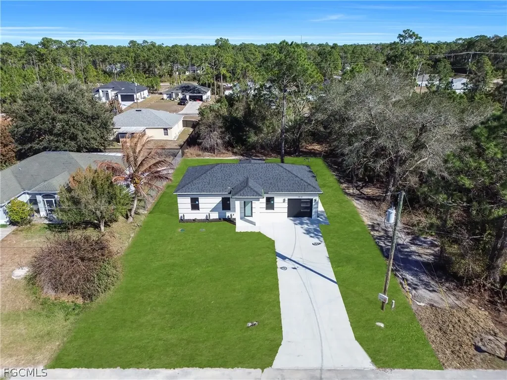 1816 Ridgemoor Street Lehigh Acres FL 33972