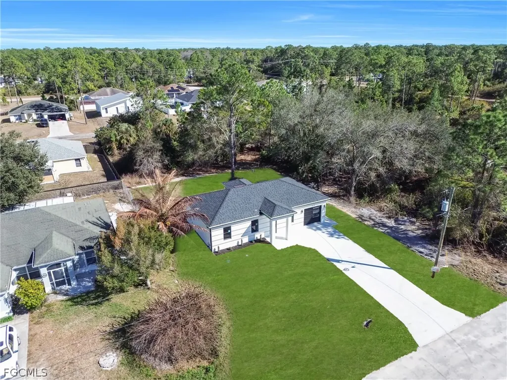 1816 Ridgemoor Street Lehigh Acres FL 33972