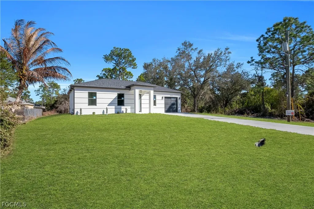1816 Ridgemoor Street Lehigh Acres FL 33972