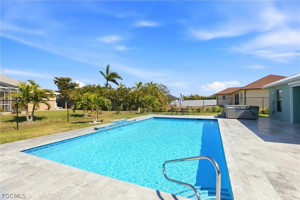 1901 SW 14th Street Cape Coral FL 33991