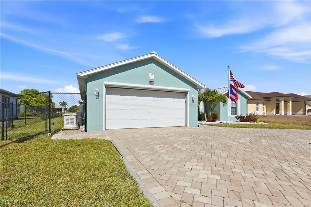 1901 SW 14th Street Cape Coral FL 33991