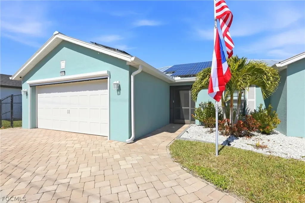 1901 SW 14th Street Cape Coral FL 33991