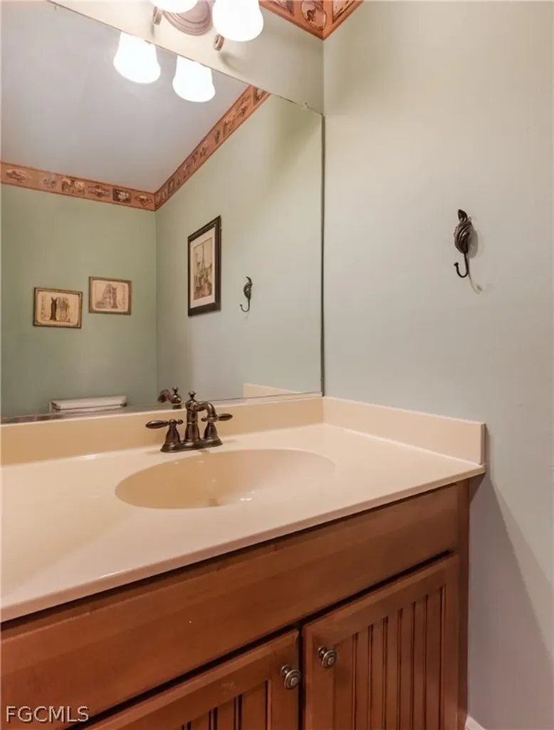 16001 Herons View Drive Alva FL 33920