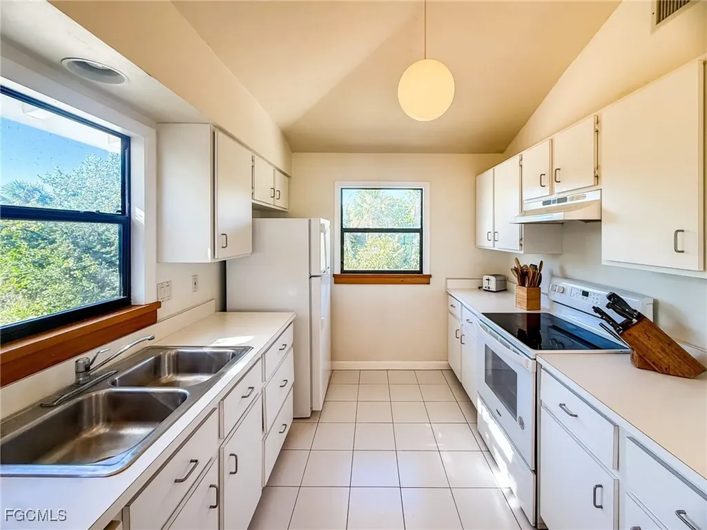 131 Kingfisher Drive Captiva FL 33924