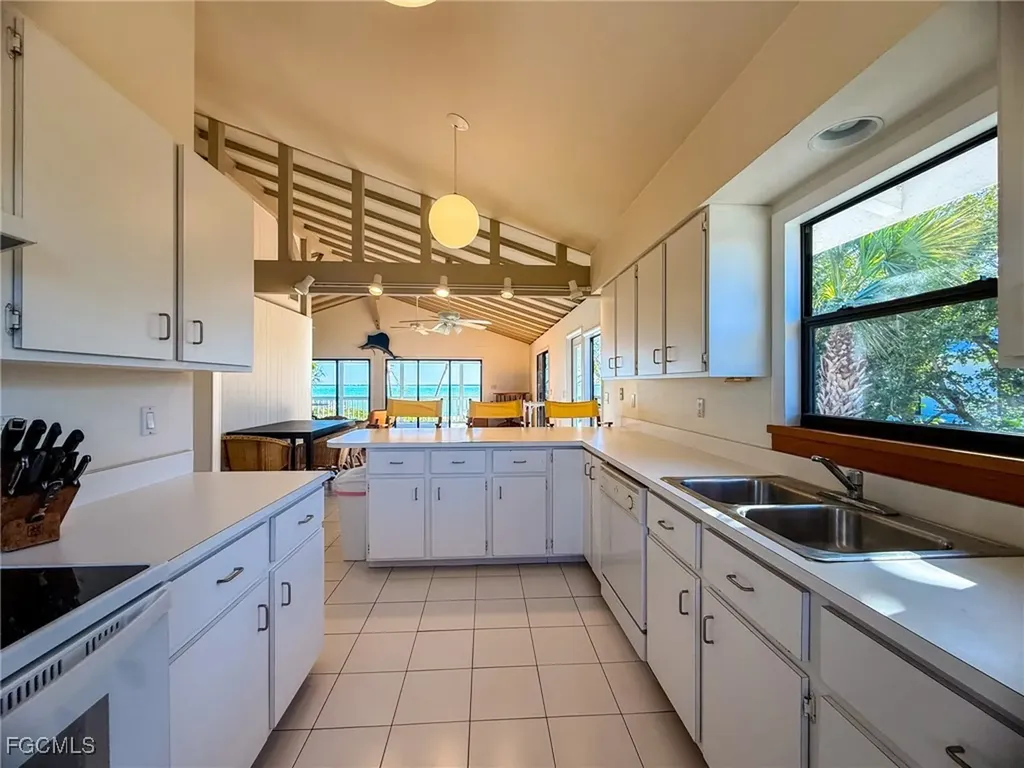 131 Kingfisher Drive Captiva FL 33924