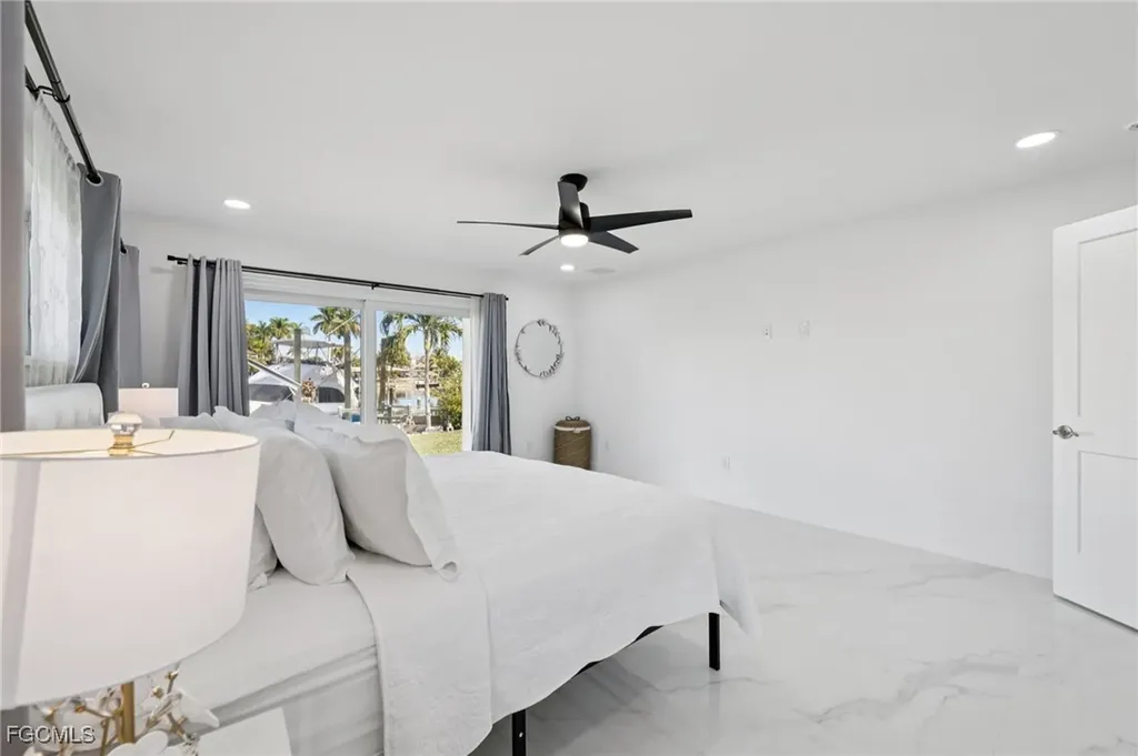1819 SE 43rd Street Cape Coral FL 33904