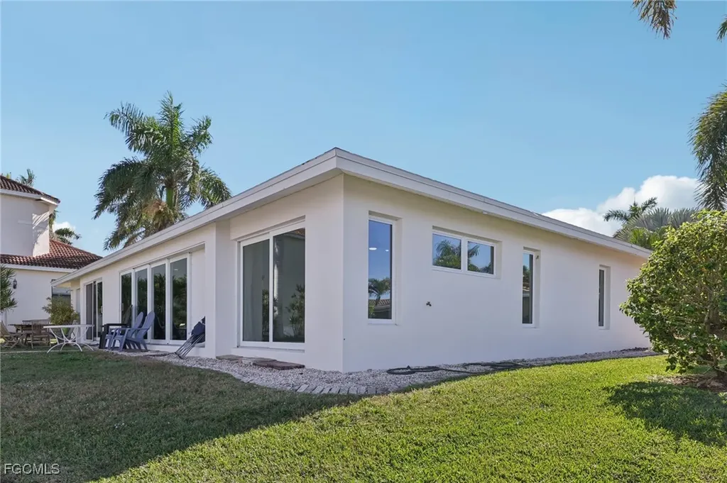 1819 SE 43rd Street Cape Coral FL 33904