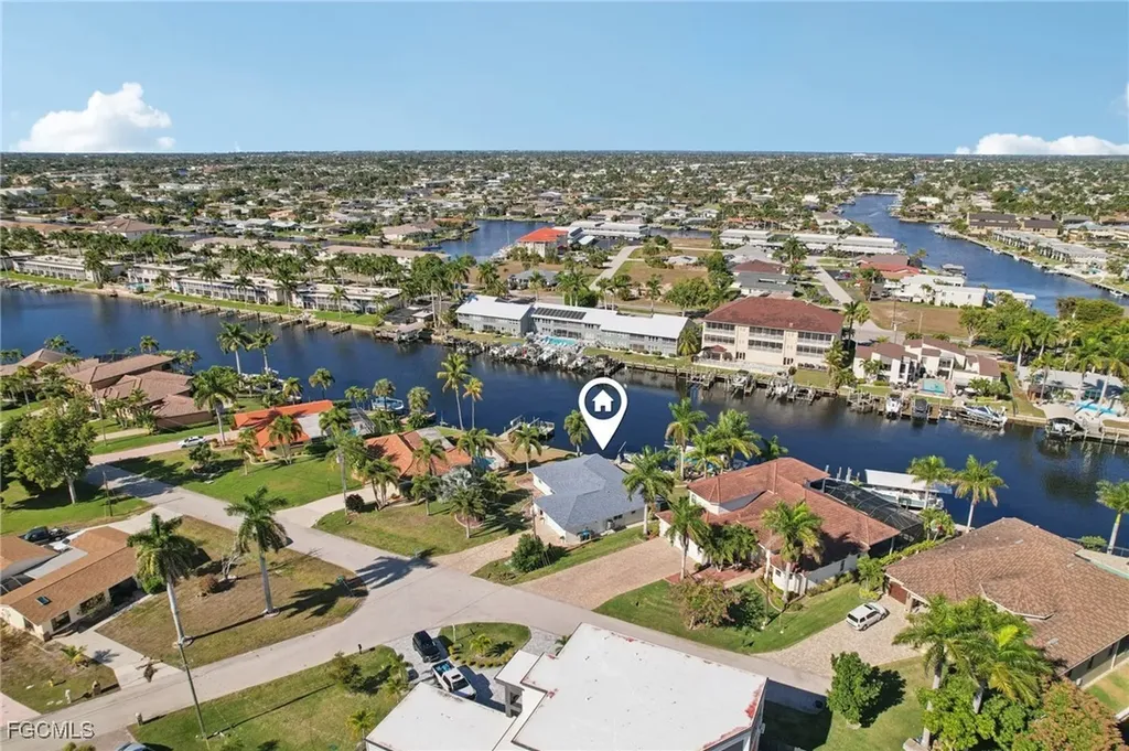 1819 SE 43rd Street Cape Coral FL 33904
