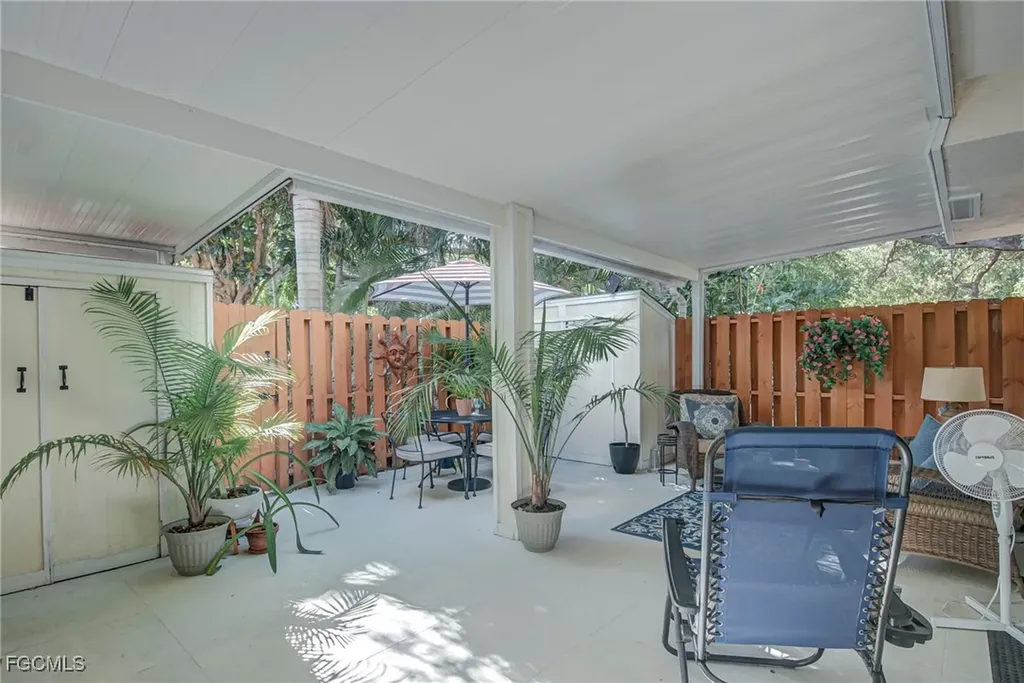 1438 Park Shore Circle Fort Myers FL 33901