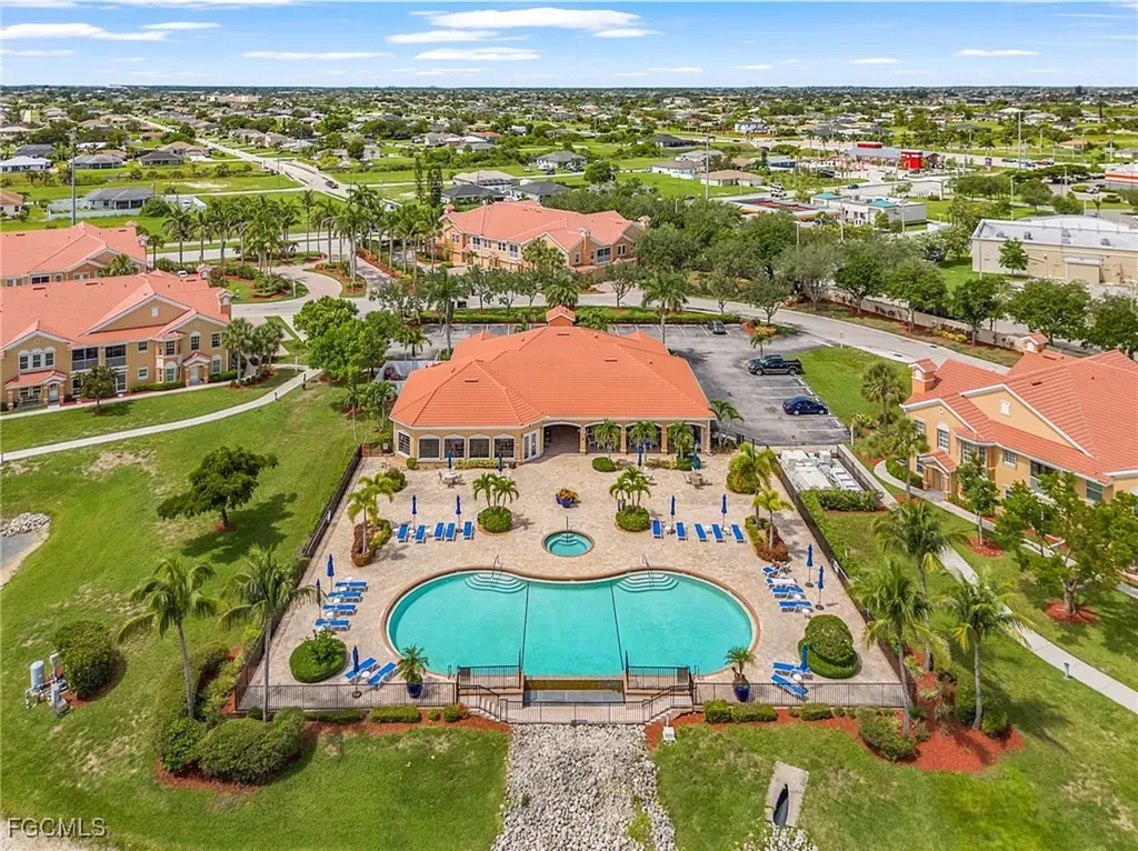 1788 Concordia Lake Circle Cape Coral FL 33909