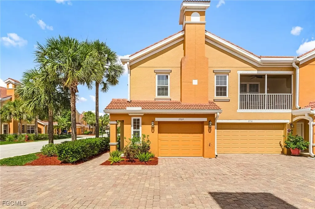 1788 Concordia Lake Circle Cape Coral FL 33909