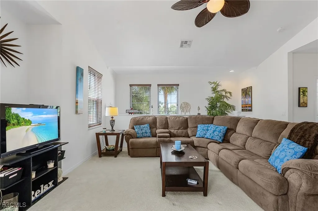 1788 Concordia Lake Circle Cape Coral FL 33909