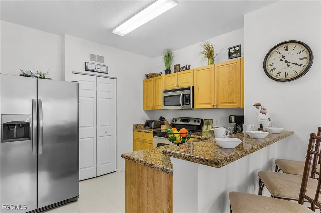 1788 Concordia Lake Circle Cape Coral FL 33909
